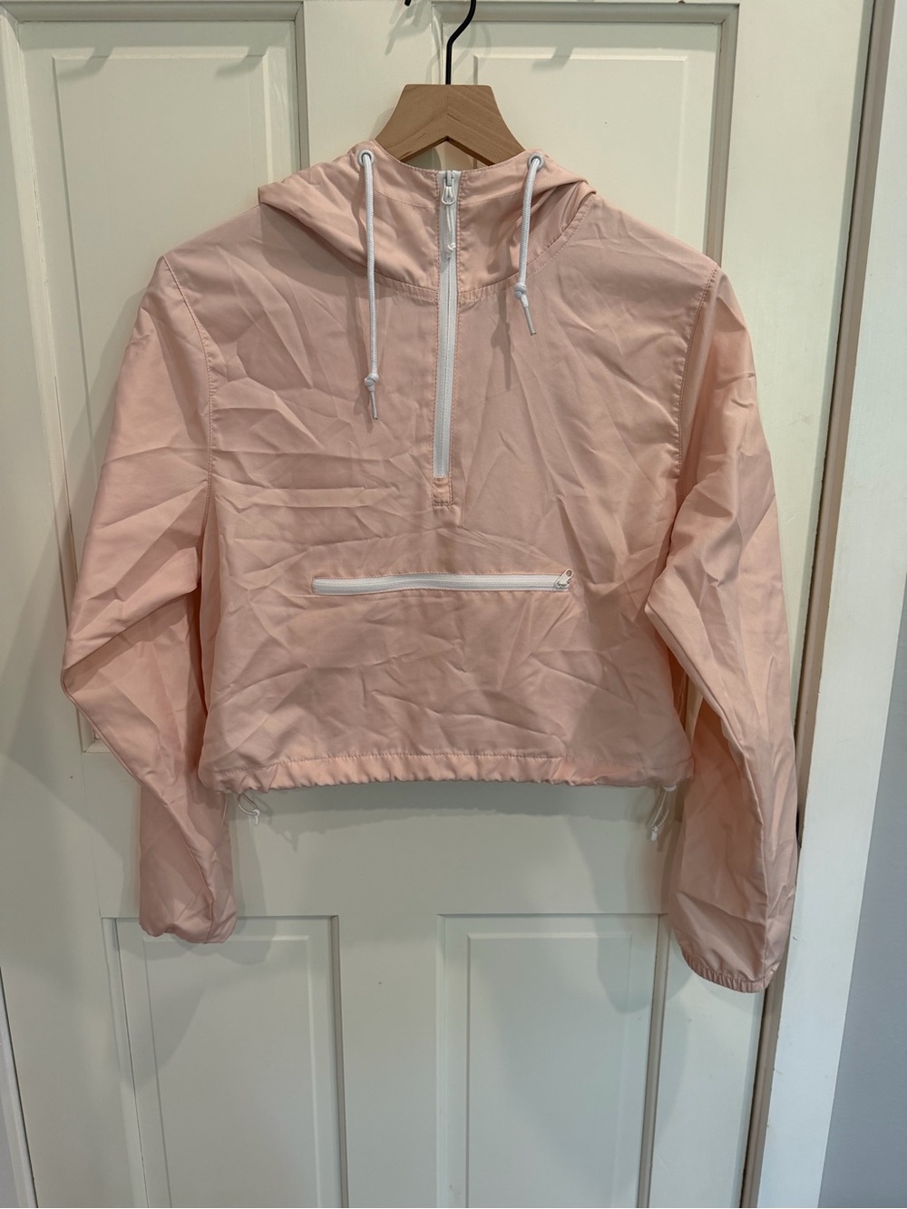 Cropped Light Pink Hooded Pullover Windbreaker